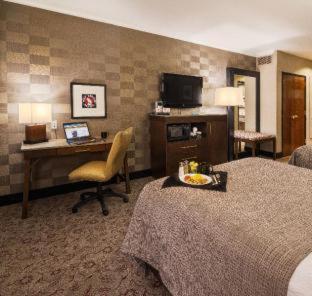 Western Premier Great Northern Hotel 3*