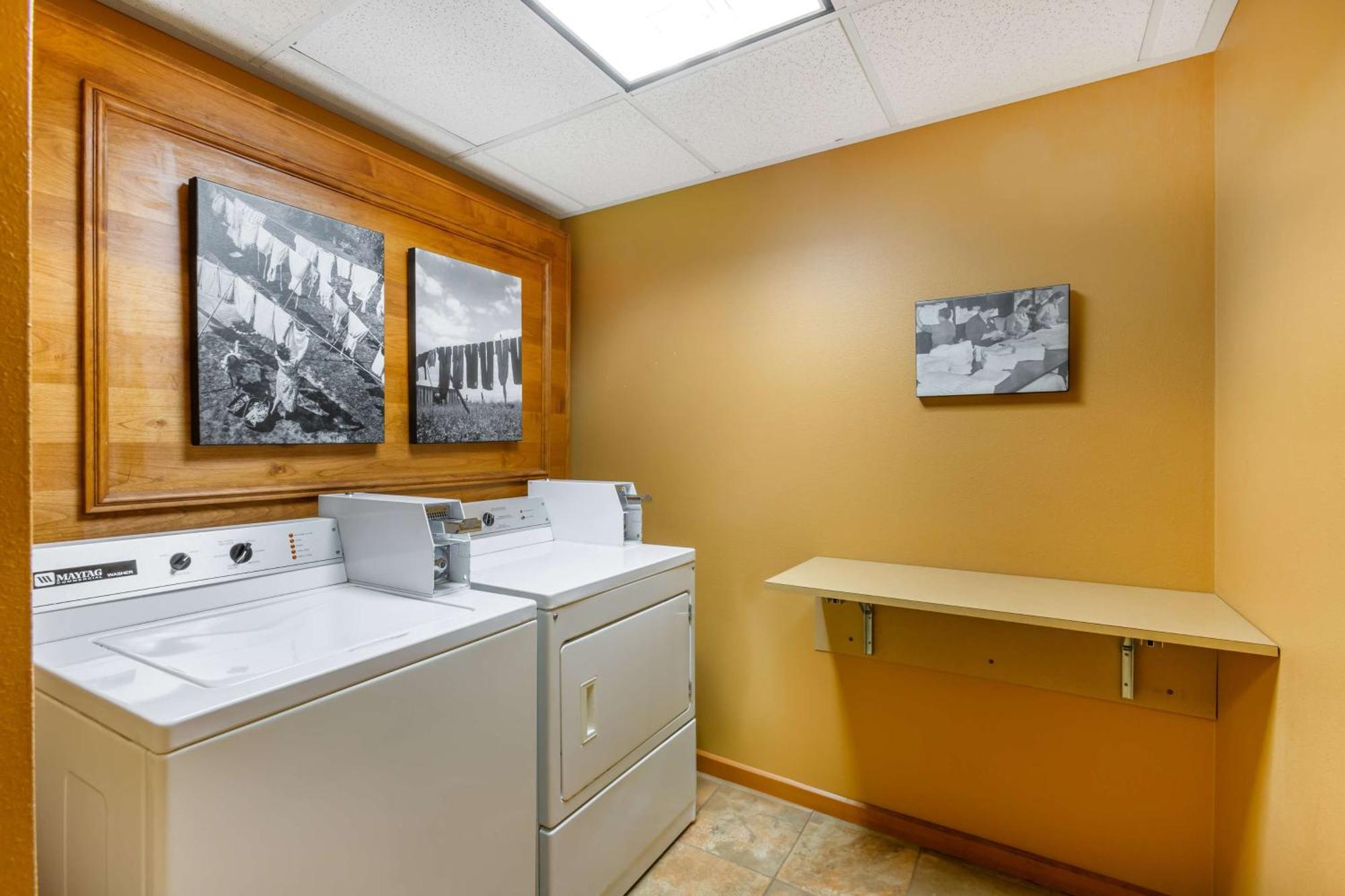 Western Premier Great Northern Hotel 3*
